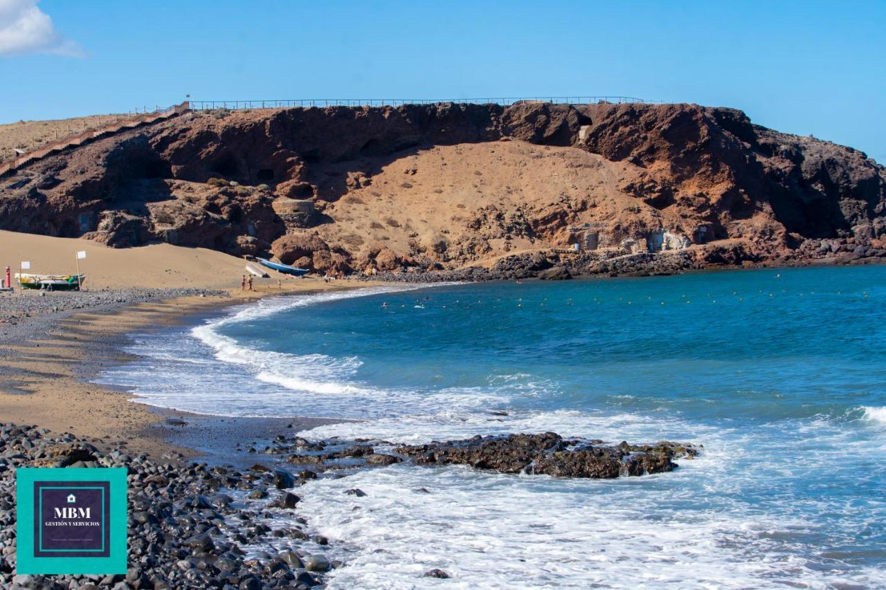 شقة Mara 2 Playa Del Burrero Junto Al Mar, Wifi Gratis إيخينيو المظهر الخارجي الصورة